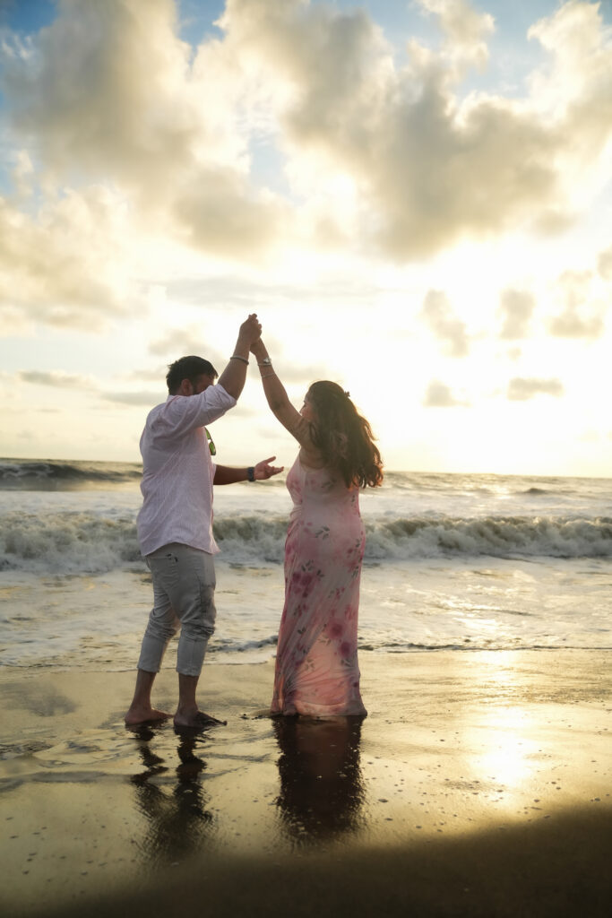 Romantic married couple photoshoot in Kochi with cinematic candid portraits